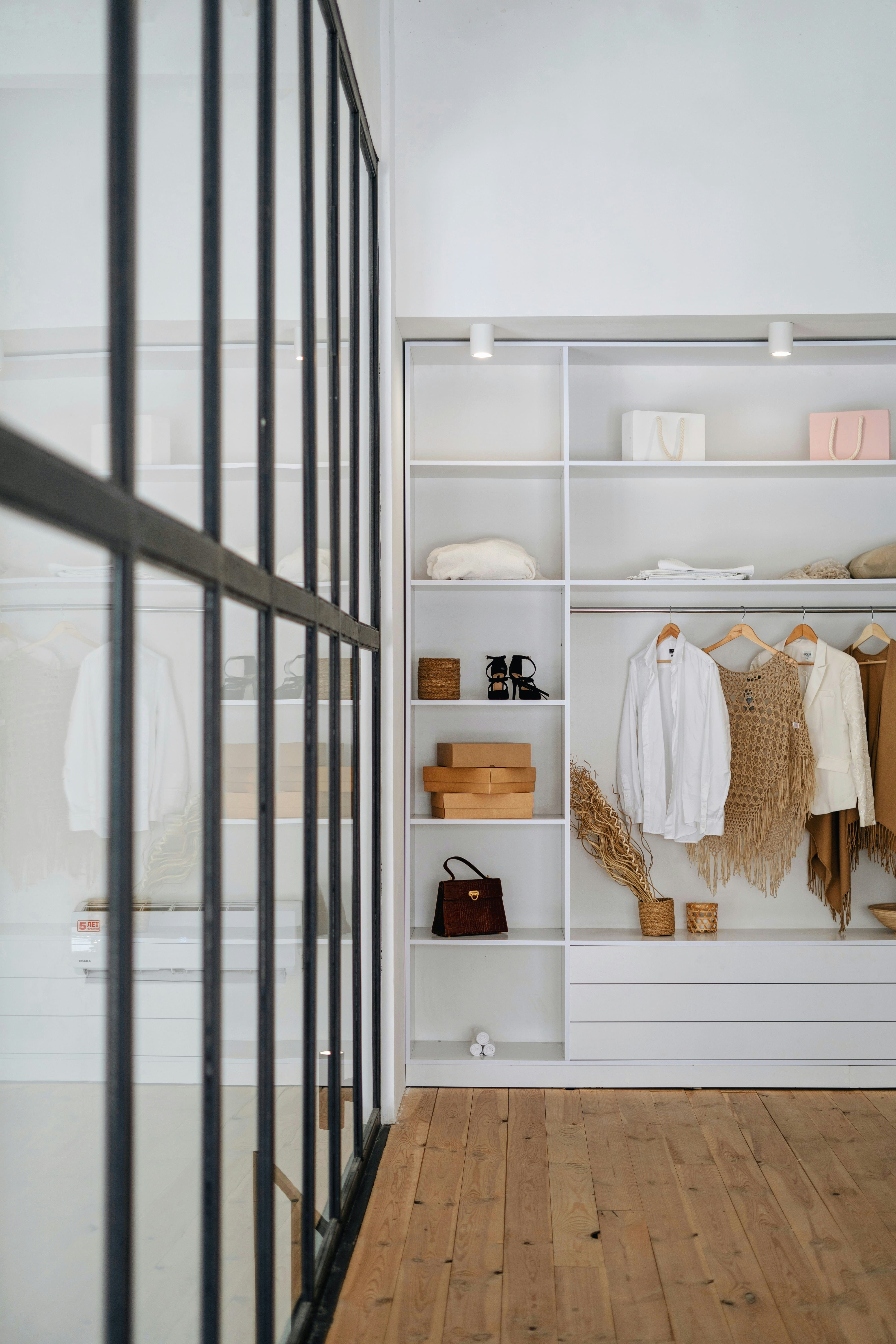 dressing blanc minimaliste